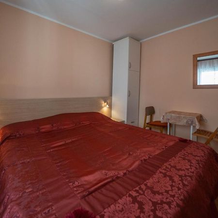 Seaside Serenity: 2-Bedroom Apartment With Boka Bay View Kotor Ngoại thất bức ảnh